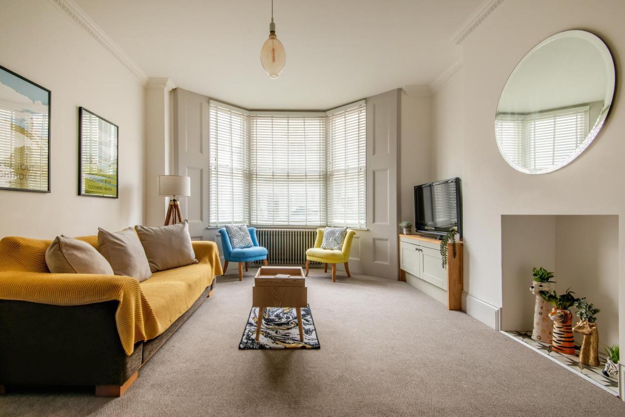 Beautiful, Central, 3 Min Walk From Beach, 2 King Doubles Brighton Exterior photo